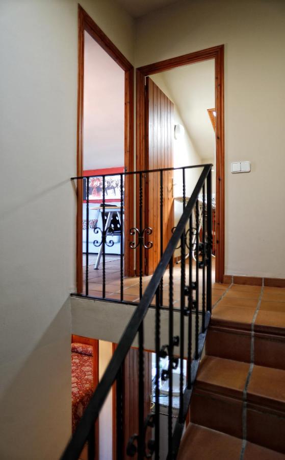 Casa De La Neveria Каласейте Екстериор снимка